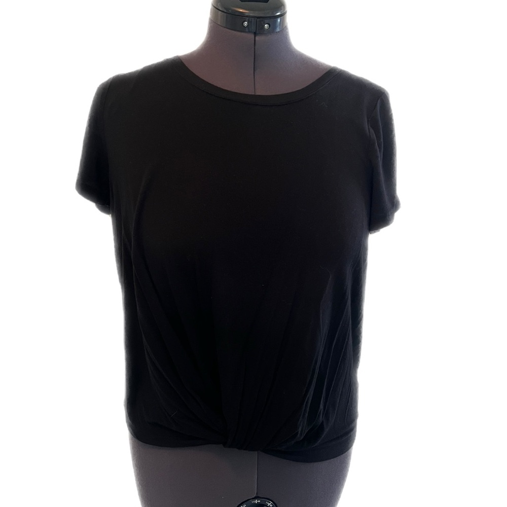 Jane and Delancey Black Short Sleeve Top